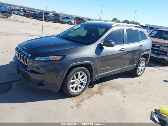 1C4PJLCS0FW631654 Jeep Cherokee Latitude