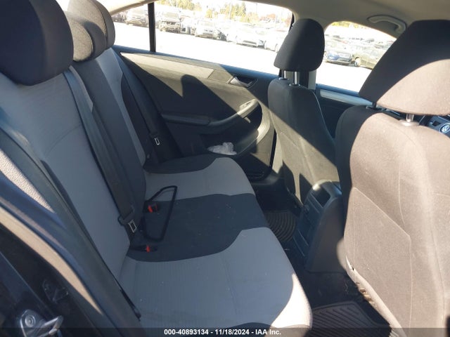 3VW2B7AJ0HM304809 Volkswagen Jetta 1.4t S