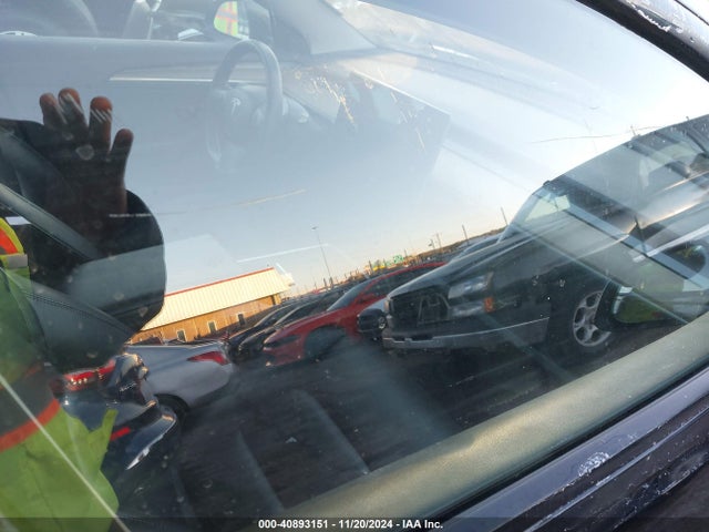 2022 TESLA MODEL 3 5YJ3E1EA0NF189490 Photo 4