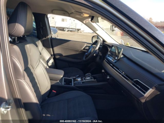 2022 MITSUBISHI OUTLANDER JA4J4UA80NZ080286 Photo 4
