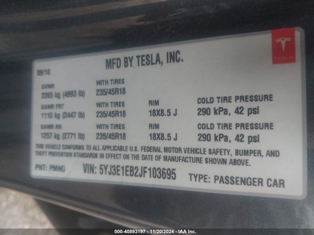 2018 TESLA MODEL 3 5YJ3E1EB2JF103695 Photo 8
