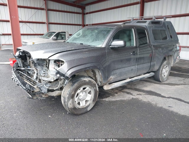 Toyota Tacoma Sr 2017 5TFSX5EN2HX057616 Image 2