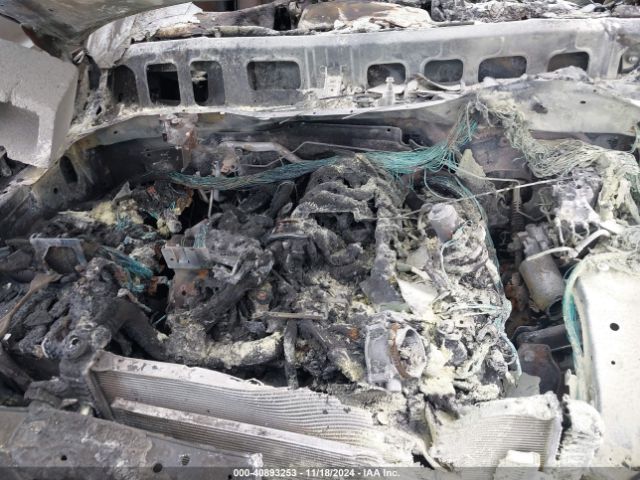JN8AY2DA0N9393808 Nissan Armada Platinum 2wd