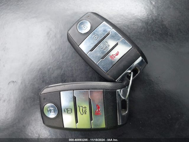 5XYPKDA5XGG097464 KIA Sorento 3.3l Sxl