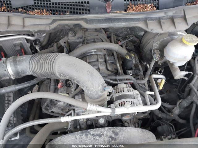 3C6RR7KT7LG130670 RAM 1500 Classic Tradesman  4x4 5'7 Box