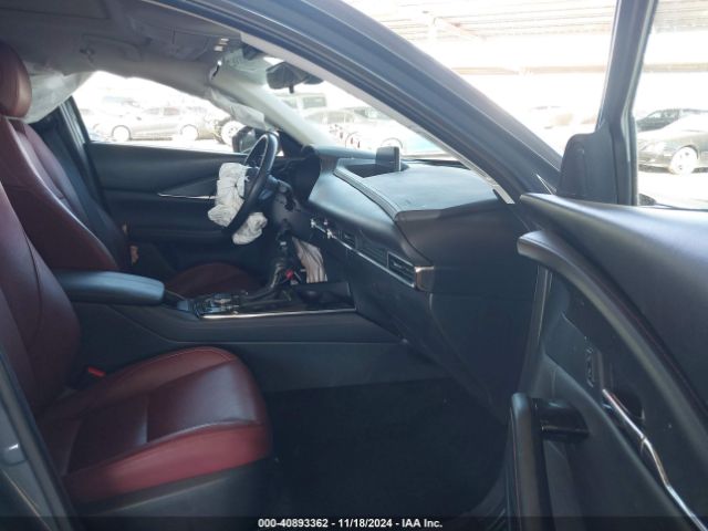 3MVDMBCM7PM533033 Mazda Cx-30 2.5 S Carbon Edition