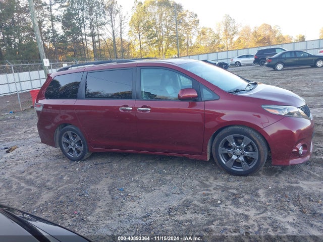 Toyota Sienna Se 8 Passenger 2017 5TDXZ3DC2HS852854 Image 13