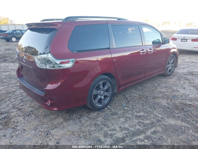 Toyota Sienna Se 8 Passenger 2017 5TDXZ3DC2HS852854 Image 4