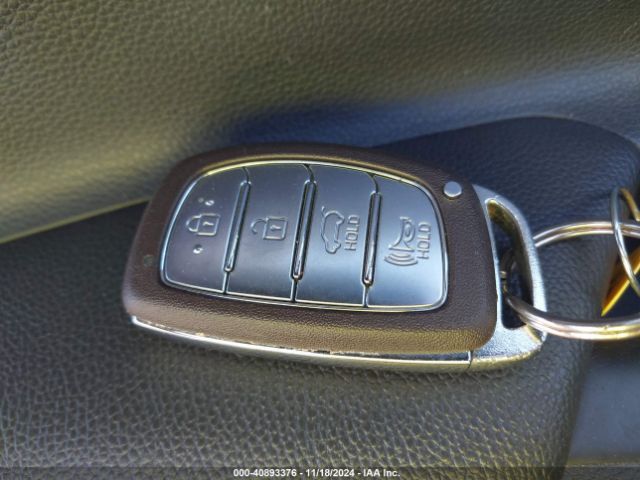 KM8J3CA23GU118832 Hyundai Tucson Sport