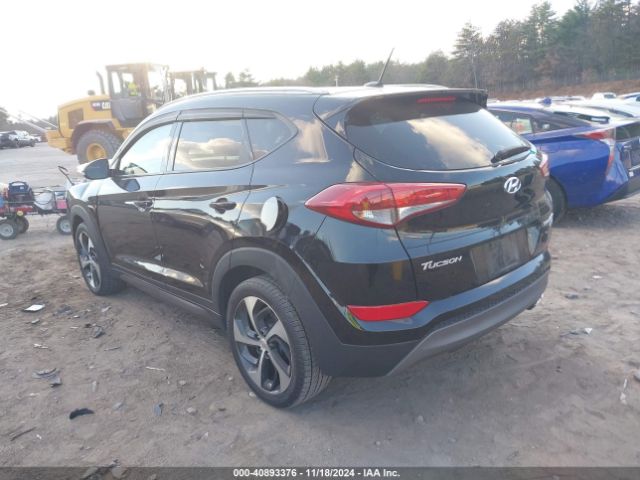 KM8J3CA23GU118832 Hyundai Tucson Sport
