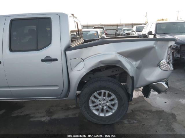 1N6AD0EV6JN741929 Nissan 2018