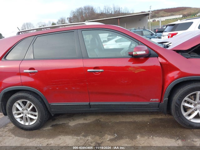 KIA SORENTO LX 2015 5XYKTCA60FG631998 Image 14