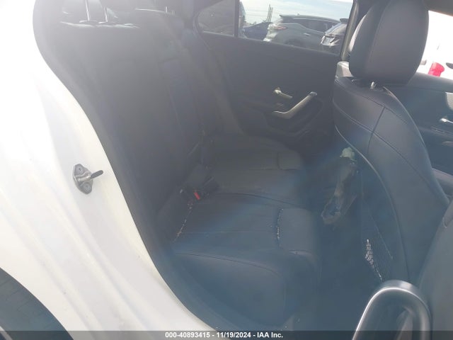 W1K3G4EB0MJ289770 Mercedes-Benz A 220