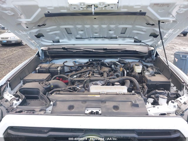 Toyota Tacoma Trd Off Road 2024 3TMLB5JN9RM035256 Image 10