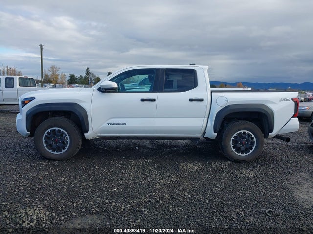 Toyota Tacoma Trd Off Road 2024 3TMLB5JN9RM035256 Image 14