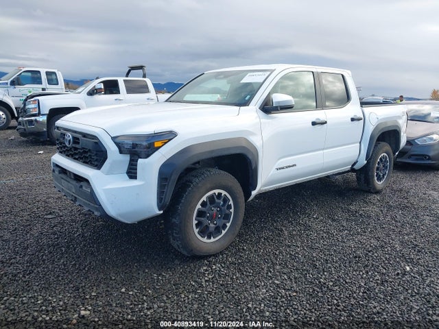 Toyota Tacoma Trd Off Road 2024 3TMLB5JN9RM035256 Image 2