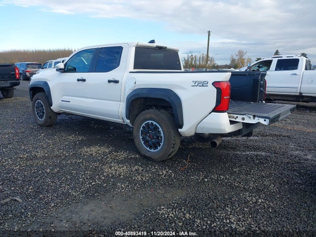 Toyota Tacoma Trd Off Road 2024 3TMLB5JN9RM035256 Image 3