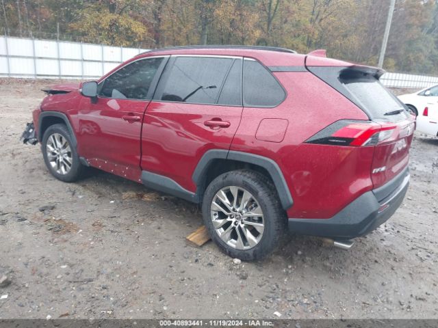 2T3C1RFV4MW133895 Toyota Rav4 Xle Premium