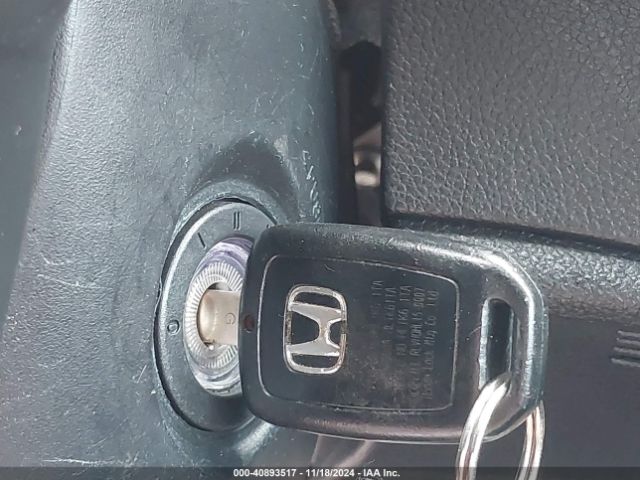 19XFC2F6XLE025590 Honda Civic Lx