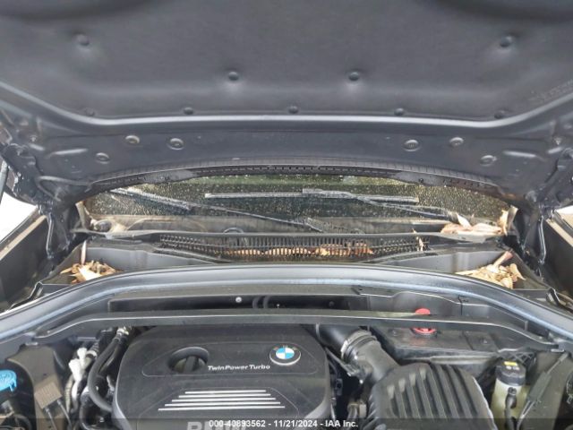 2018 BMW X1 WBXHU7C38J5H42467 Photo 9