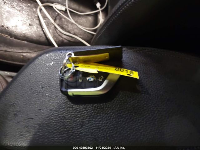 2018 BMW X1 WBXHU7C38J5H42467 Photo 10