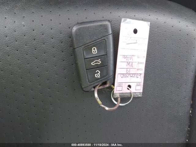 3VWE57BU4KM114032 Volkswagen Jetta 1.4t Sel