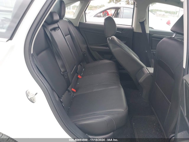 3VWE57BU4KM114032 Volkswagen Jetta 1.4t Sel