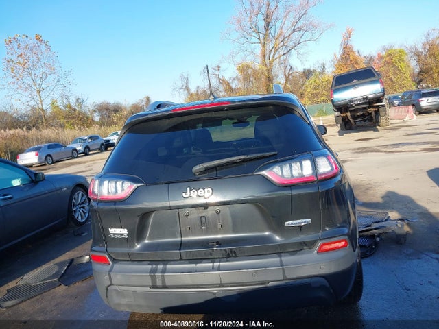 1C4PJMLB4KD311152 Jeep Cherokee Latitude Plus 4x4