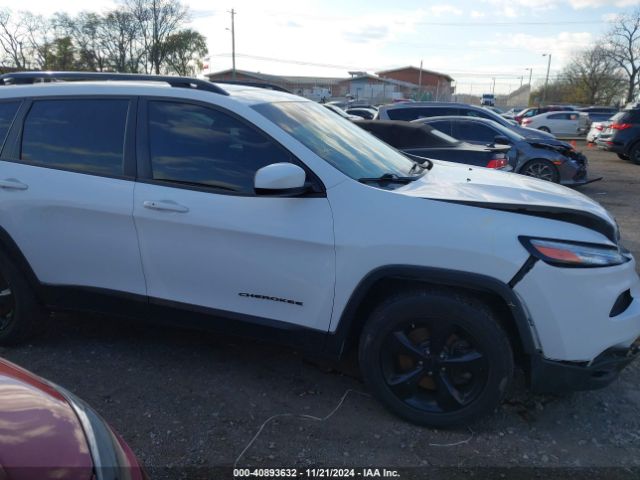 1C4PJMCS6FW775067 Jeep Cherokee Latitude Altitude