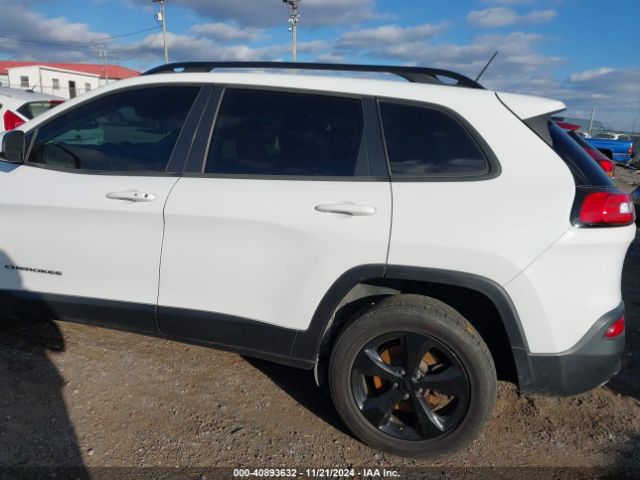 1C4PJMCS6FW775067 Jeep Cherokee Latitude Altitude