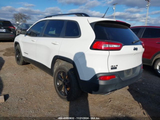 1C4PJMCS6FW775067 Jeep Cherokee Latitude Altitude