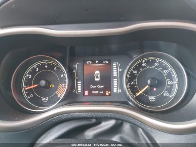 1C4PJMCS6FW775067 Jeep Cherokee Latitude Altitude