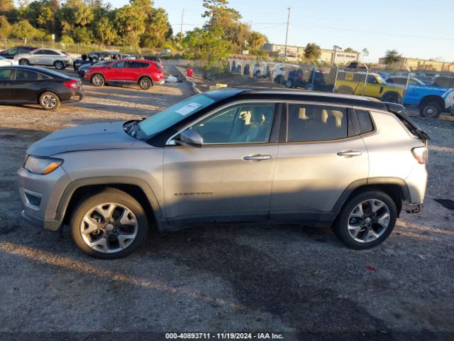 3C4NJCCB8JT376029 Jeep Compass Limited Fwd