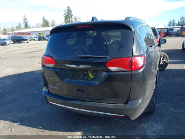 2C4RC1EGXJR156757 Chrysler Pacifica Touring-l Plus