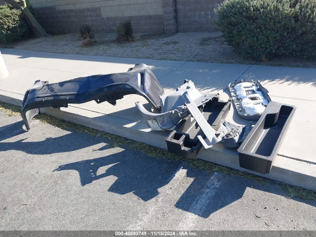 Toyota Prius V Four 2017 JTDZN3EU0HJ071551 Image 11