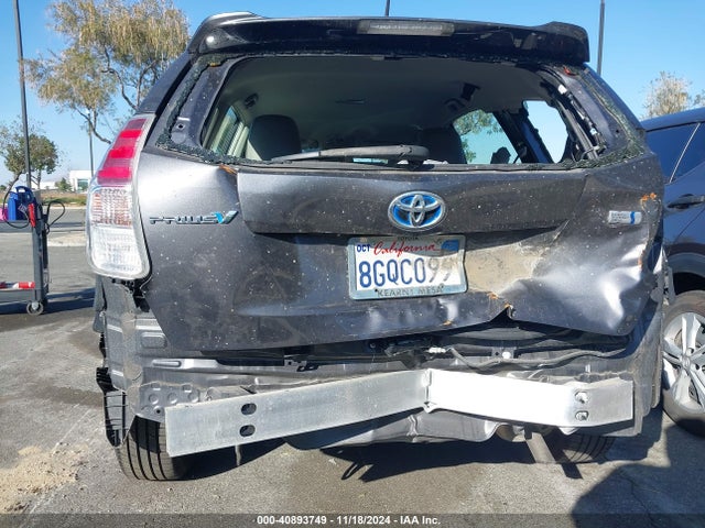 Toyota Prius V Four 2017 JTDZN3EU0HJ071551 Image 6