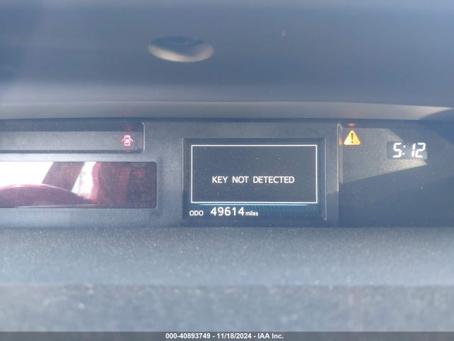 Toyota Prius V Four 2017 JTDZN3EU0HJ071551 Image 7