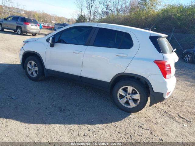 3GNCJNSB9HL269092 Chevrolet TRAX LS