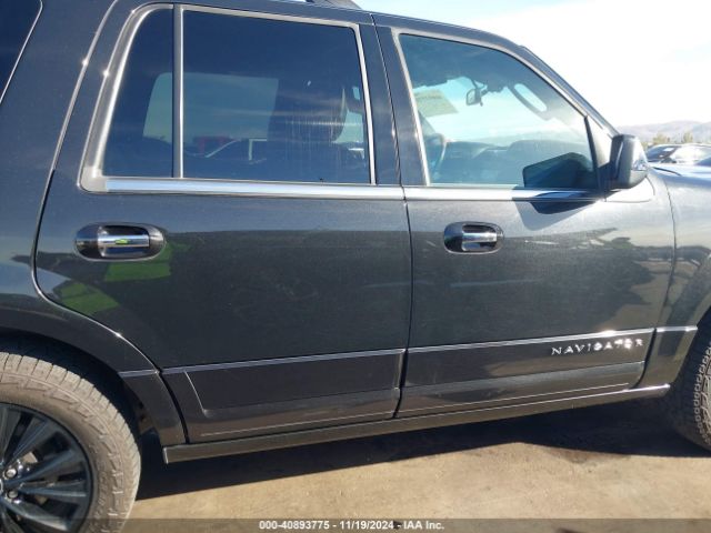 5LMJJ2JT6FEJ03918 Lincoln Navigator