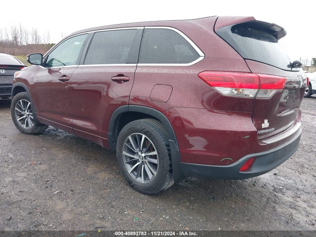 Toyota Highlander Xle 2017 5TDJZRFH0HS375651 Image 3