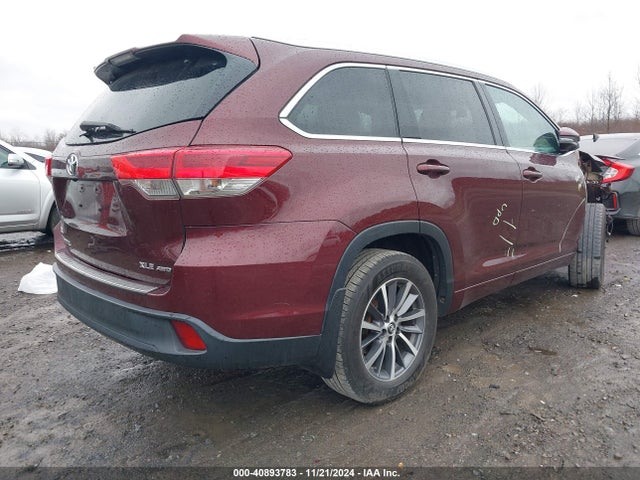 Toyota Highlander Xle 2017 5TDJZRFH0HS375651 Image 4