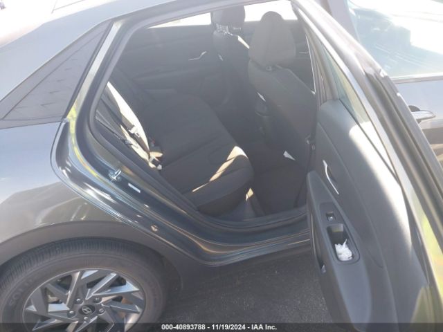 KMHLM4DG8RU807724 Hyundai ELANTRA SEL