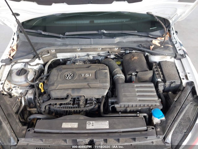3VW4T7AU2GM028471 Volkswagen Golf Gti Se 4-door
