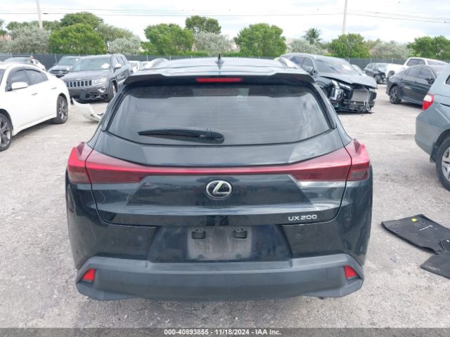 JTHX3JBH3L2030132 Lexus UX 200