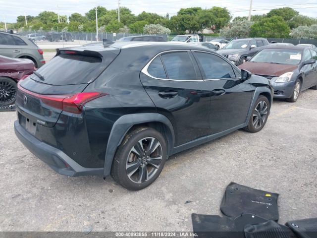 JTHX3JBH3L2030132 Lexus UX 200