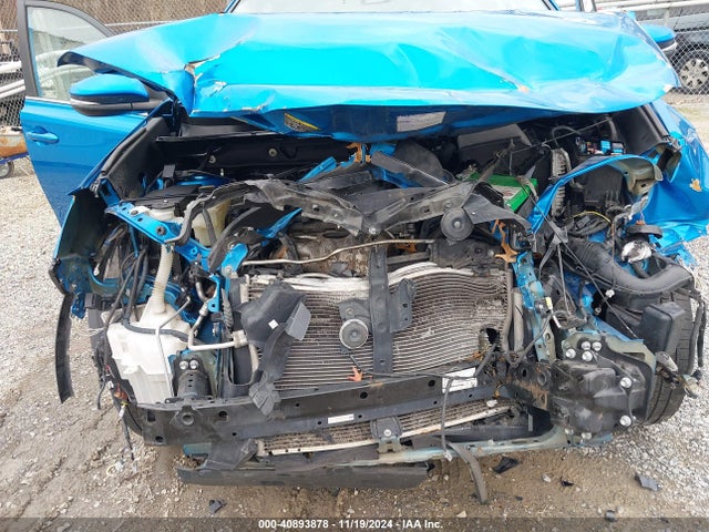 Toyota Rav4 Xle 2017 2T3RFREVXHW683508 Image 6