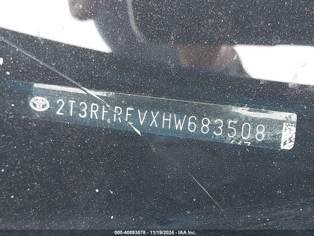 Toyota Rav4 Xle 2017 2T3RFREVXHW683508 Image 9