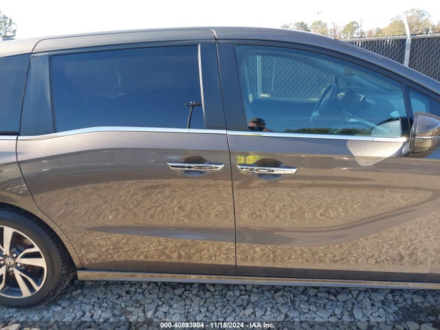 Honda Odyssey Touring 2022 5FNRL6H82NB043310 Image 13