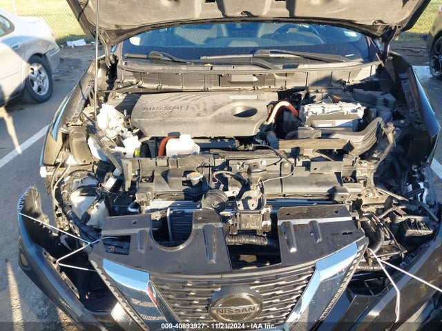 5N1ET2MV0JC818242 Nissan Rogue Hybrid Sv