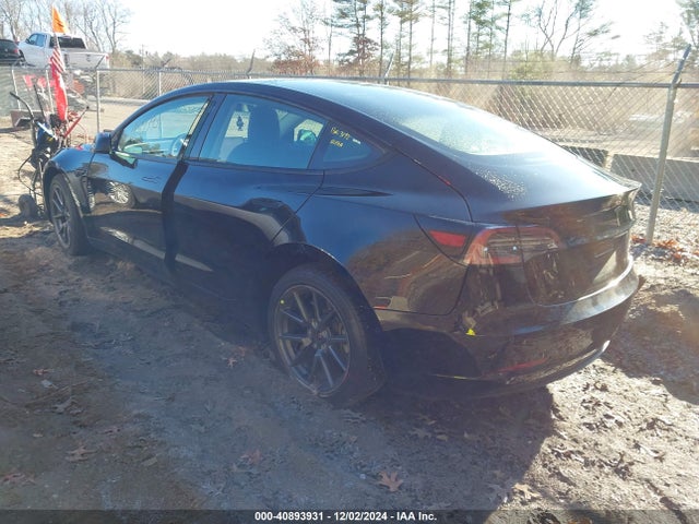 2021 TESLA MODEL 3 5YJ3E1EB4MF903192 Photo 2